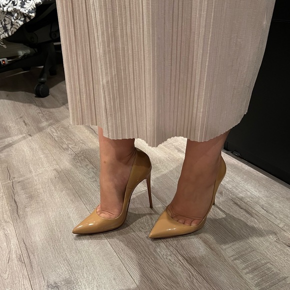 Christian Louboutin SO KATE Pumps - Picture 9 of 10